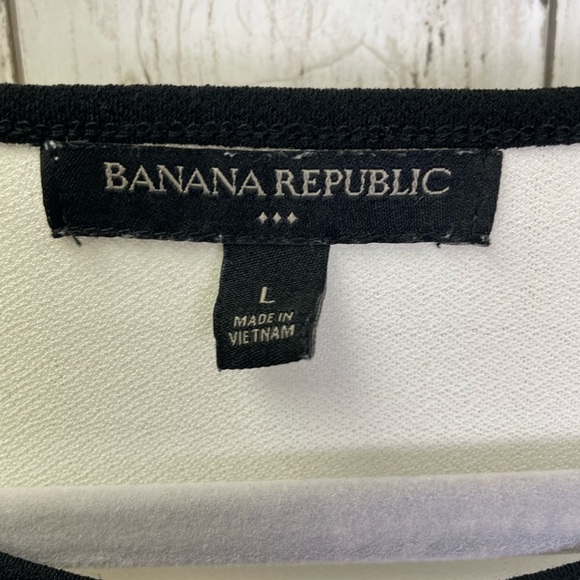 Banana Republic White Short Sleeve Blouse Size Large - Picture 2 of 6
